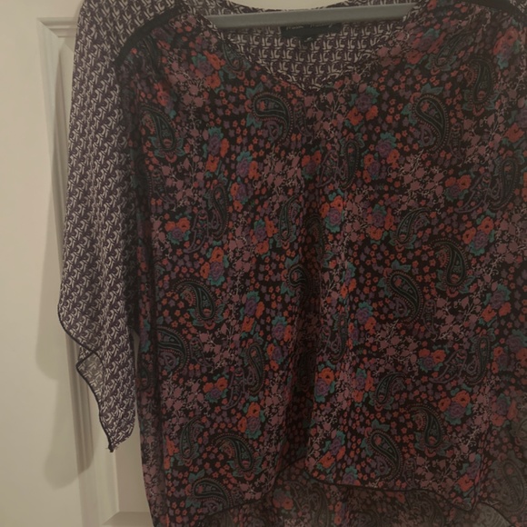 Top - Picture 2 of 3